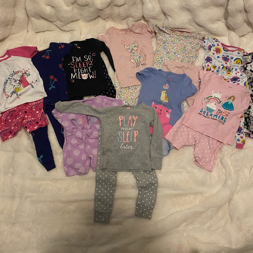 2T pajama bundle